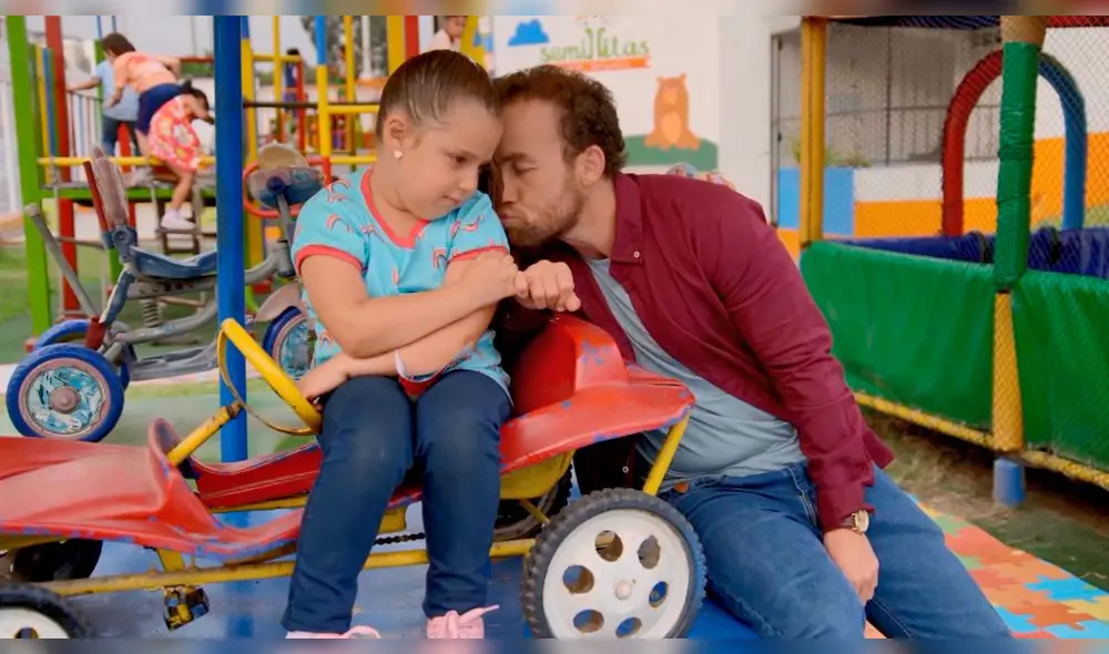 Edison ‘Orejas’ Flores se declara hincha de telenovela peruana