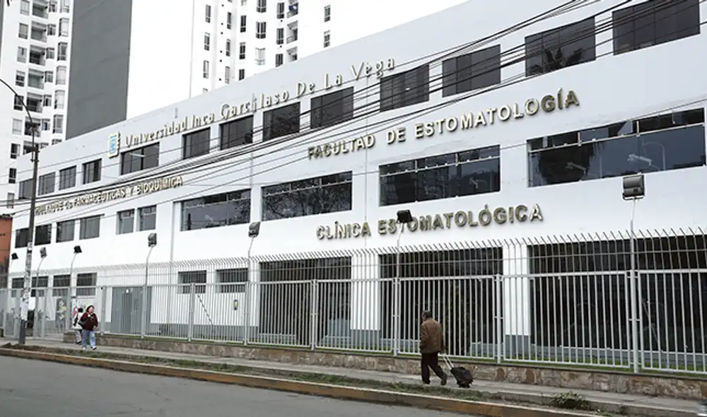 Sede. La U. Garcilaso de la Vega tienen más de 16 mil alumnos. Sus autoridades no se han pronunciado sobre su futuro.