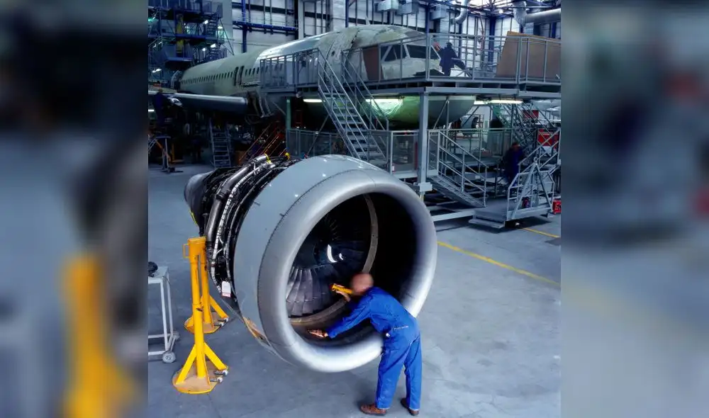 UNI planea abrir nueva carrera de Ingeniería Aeronáutica
