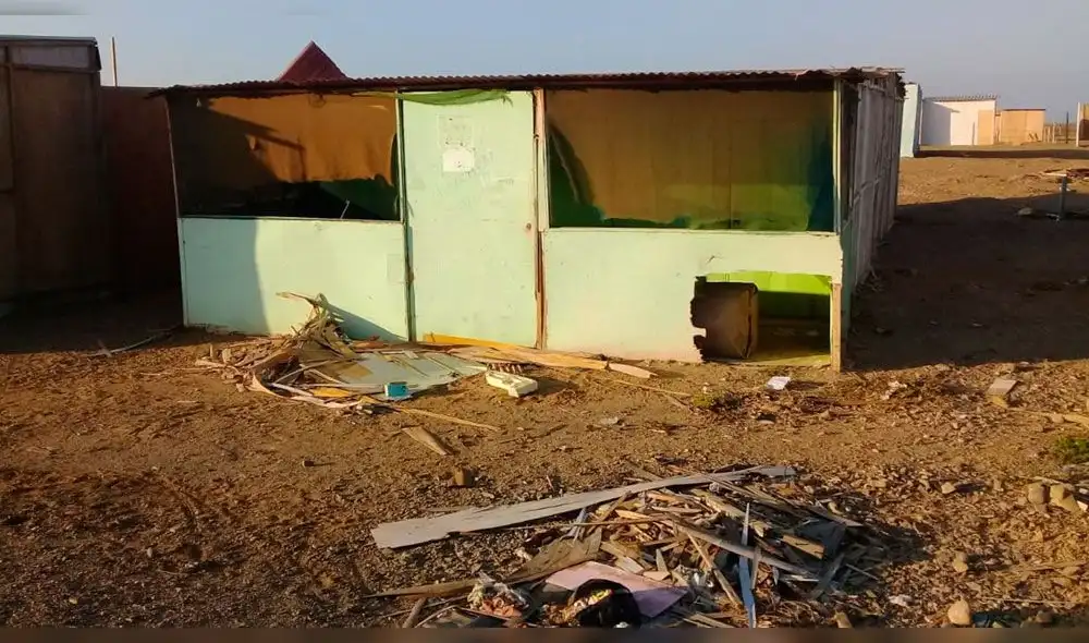 Ladrones hicieron forado para robar los objetos.