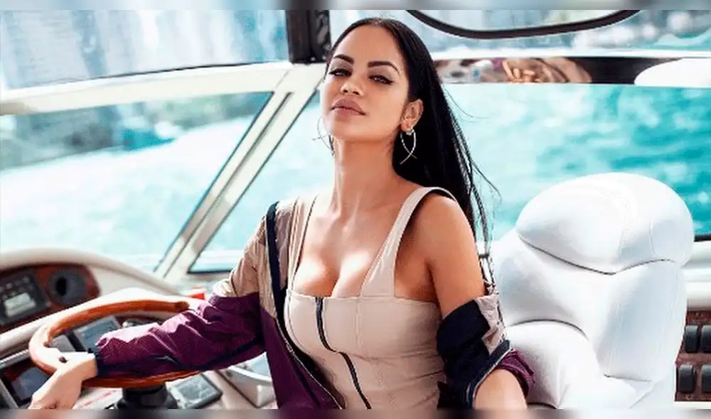 Natti Natasha deja ver parte íntima por error en Instagram [FOTOS]
