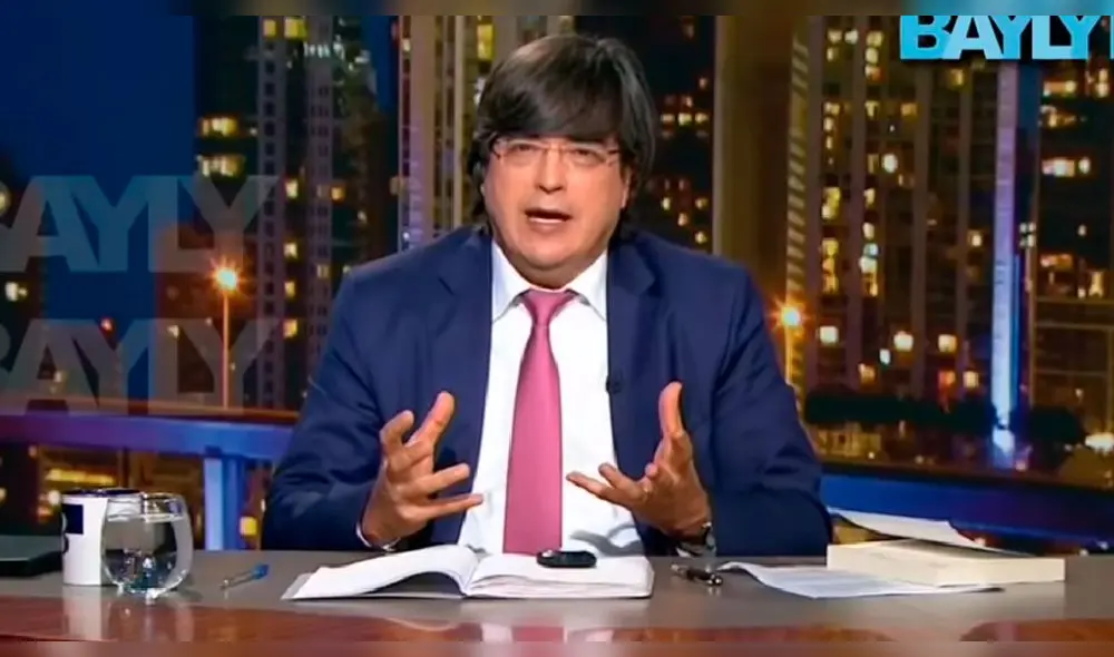 Bayly confiesa que laicos del Opus Dei abusaron de él: “No denuncié para no herir más a mi madre” Bayly confiesa que laicos del Opus Dei abusaron de él: “No denuncié para no herir más a mi madre”