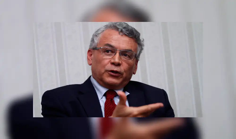Ernesto Gozzer, Exjefe del INS. Foto: Felix Ingaruca / La República. Ernesto Gozzer, Exjefe del INS. Foto: Felix Ingaruca / La República.