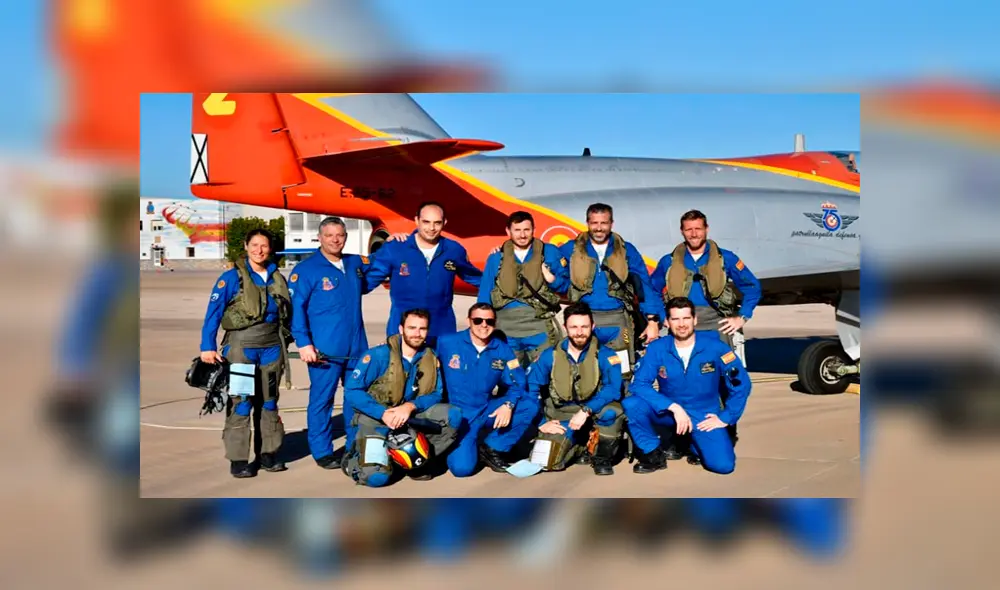 La aeronave C-101 chocó contra el agua en el kilómetro 6,5 de La Manga. La aeronave C-101 chocó contra el agua en el kilómetro 6,5 de La Manga.