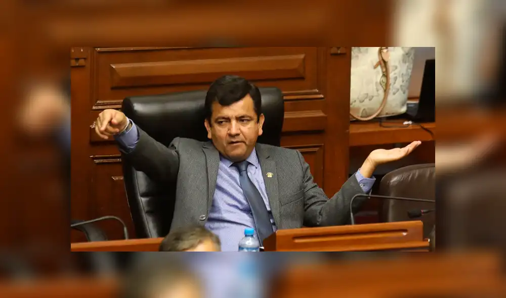 Ética aprueba recomendar suspender por 120 días a Luis López Vilela Ética aprueba recomendar suspender por 120 días a Luis López Vilela