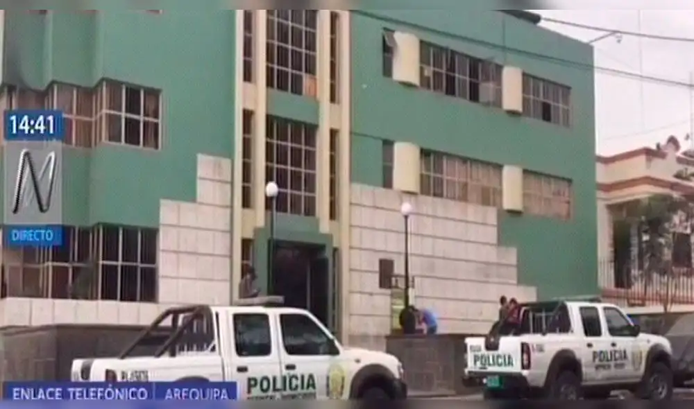 Arequipa: PNP encuentra cuerpo de mujer enterrada en descampado [VIDEO]