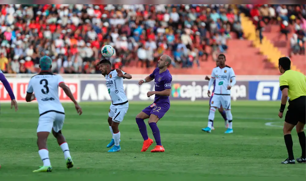 Alianza Lima: prensa uruguaya resalta el triunfo y liderato en el Torneo Clausura.