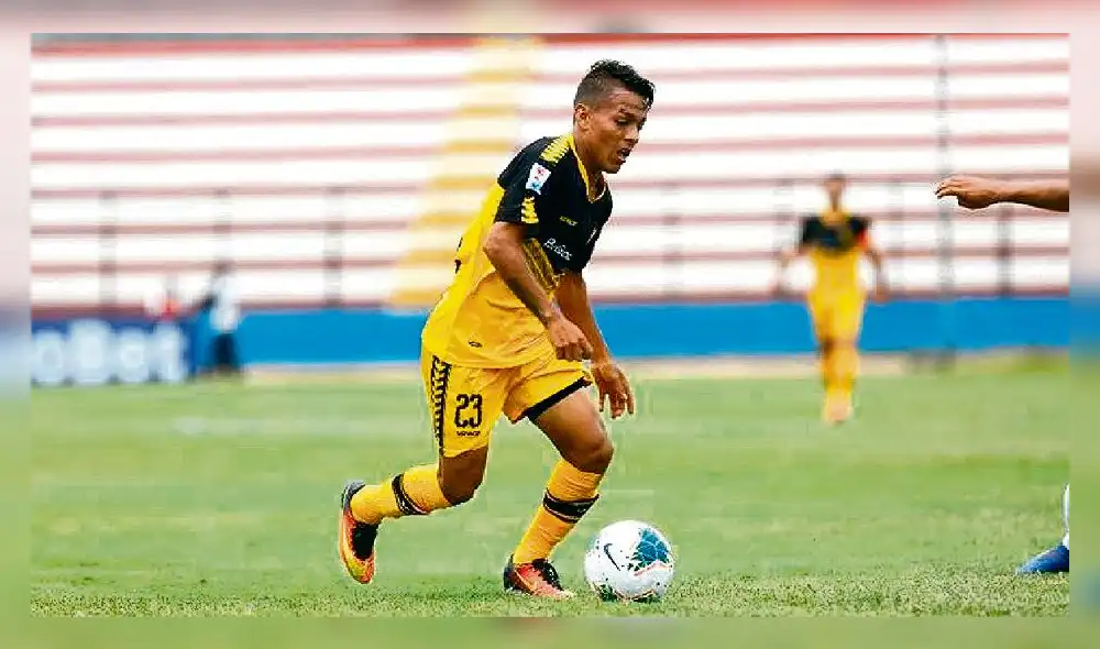 Rengifo cambió de equipo. Rengifo cambió de equipo.