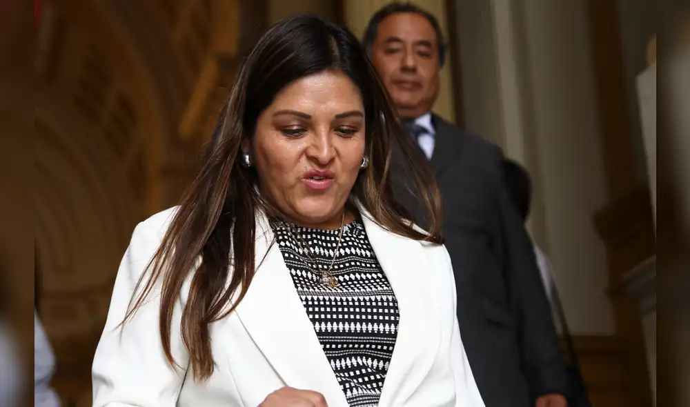 Beteta acusa violencia contra Rosa Bartra por ser mujer, pero se calla sobre declaraciones de Olaechea Beteta acusa violencia contra Rosa Bartra por ser mujer, pero se calla sobre declaraciones de Olaechea