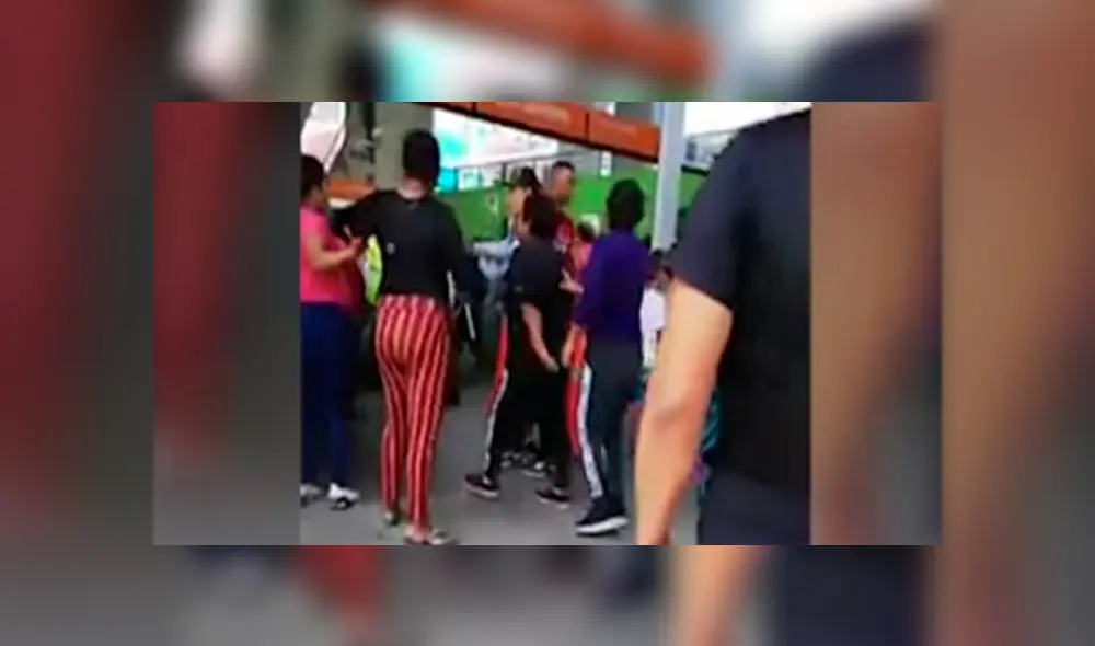 Mujeres se enfrentaron a cuchillazos por pasajero en estación del Metro de Lima [VIDEO]