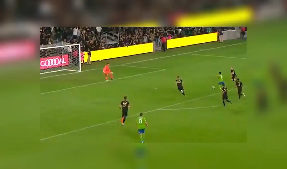El peruano marcó un golazo más para su colección en la liga estadounidense. Créditos: Captura de tv