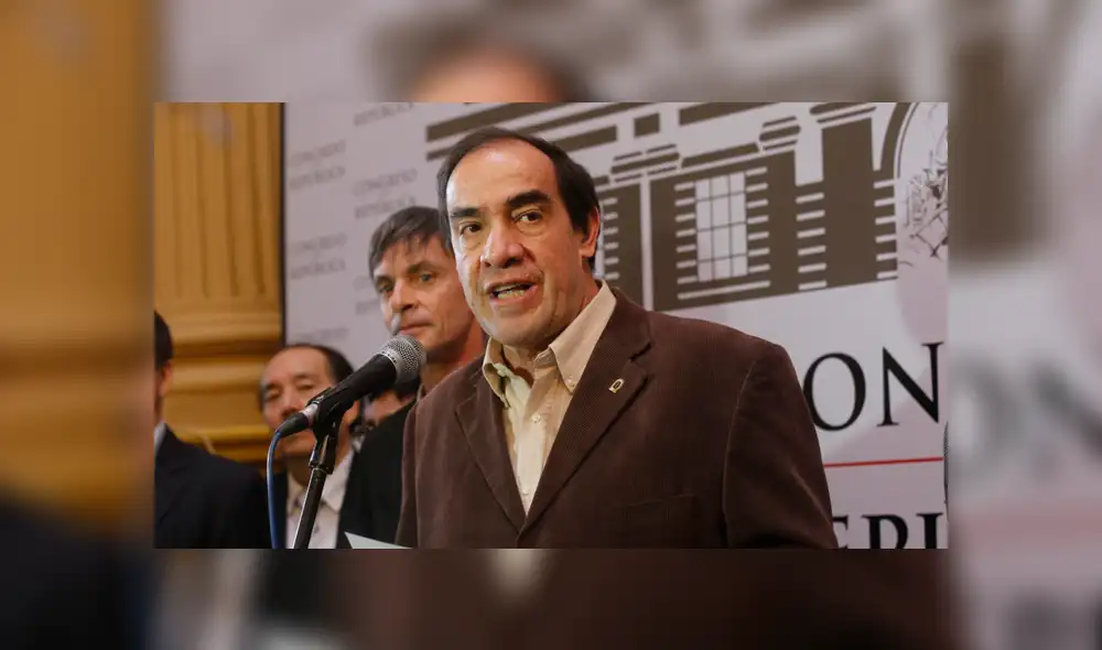 Lescano: "Keiko Fujimori no está en condiciones para plantear diálogos" Lescano: "Keiko Fujimori no está en condiciones para plantear diálogos"