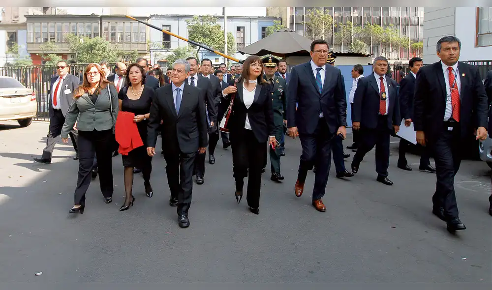 El gabinete aprobó los proyectos para el referéndum El gabinete aprobó los proyectos para el referéndum