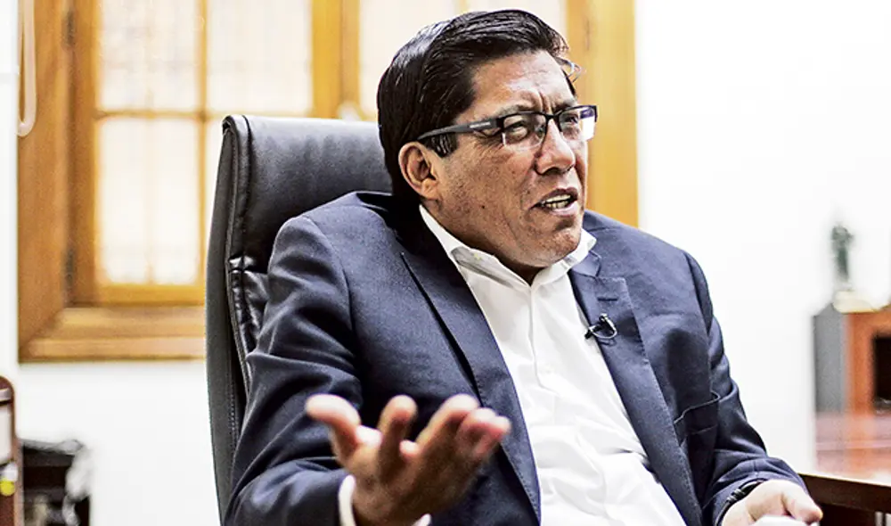 Alerta.  Premier Vicente Zeballos advierte que carta de embajadores debió hacerse a nivel de Cancillería. Foto: Aldair Mejía