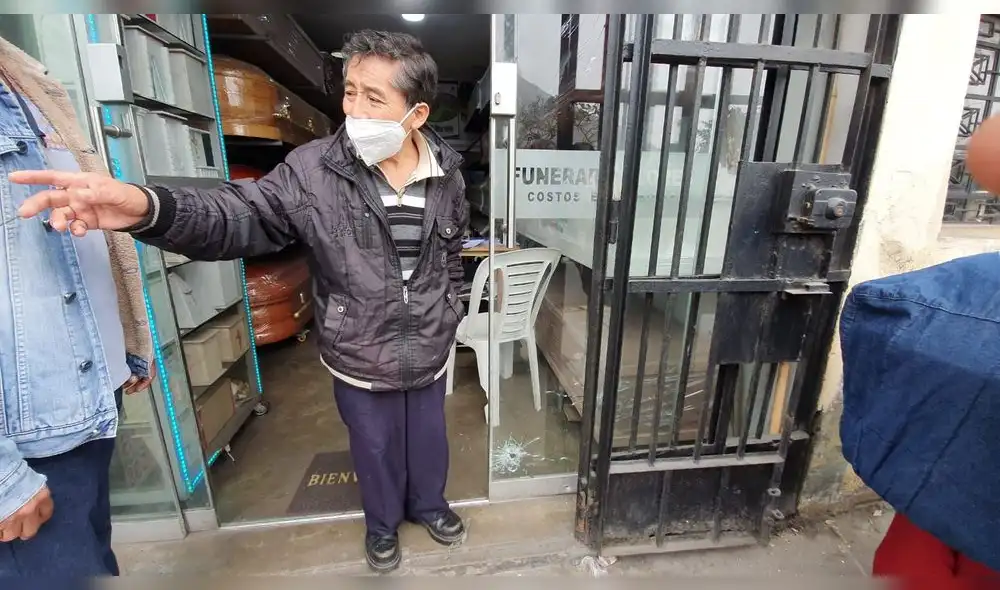 Pedro Flores denunció atentado a su funeraria. Él presume que sería otro empresario del mismo rubro. / Creditos: Jessica Merino / URPI-GLR. Pedro Flores denunció atentado a su funeraria. Él presume que sería otro empresario del mismo rubro. / Creditos: Jessica Merino / URPI-GLR.