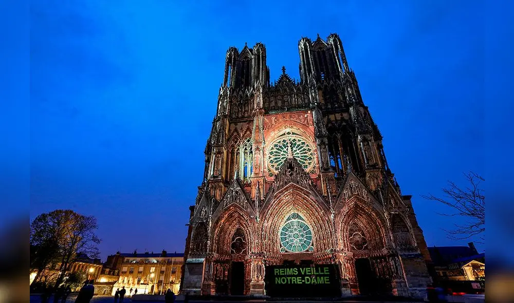 Notre Dame: sigue en pie la catedral de París [FOTOS]