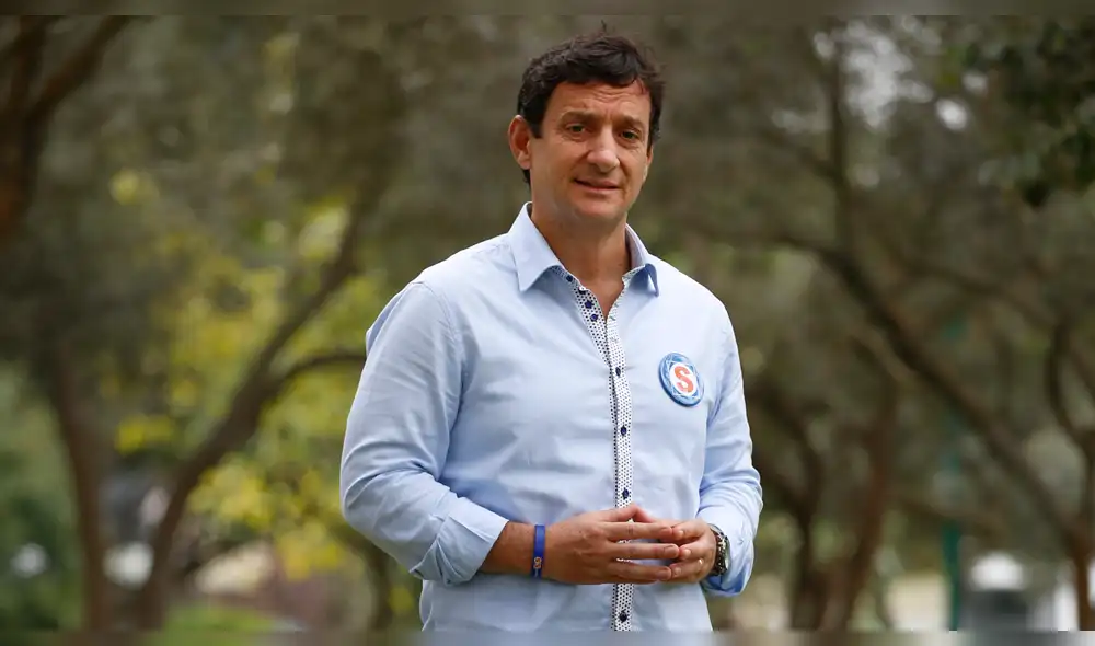 “Mis rivales están haciendo de esto un circo”