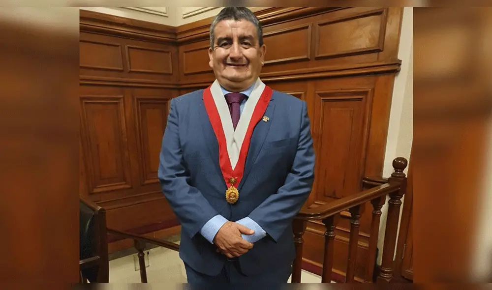 El congresista se pronunció a través de sus redes sociales.