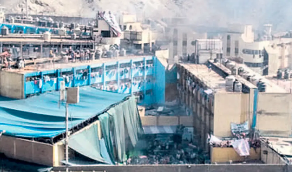 Tensión. Internos de Castro Castro exigen la atención del gobierno del presidente Vizcarra. Tensión. Internos de Castro Castro exigen la atención del gobierno del presidente Vizcarra.