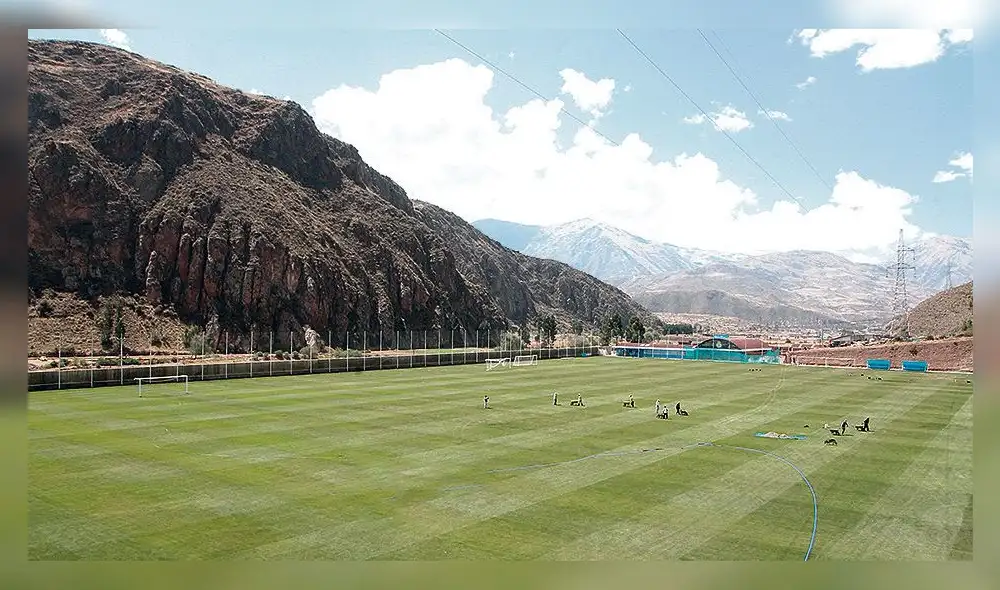 terreno. Real Garcilaso sigue construyendo el complejo de Oropesa, que cuenta con canchas de juego para los entrenamientos.