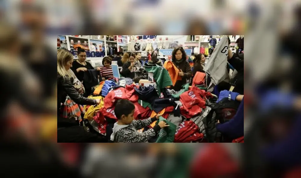 Ropa importada: una de cada dos prendas ingresa al Perú por menos de 1 dólar 