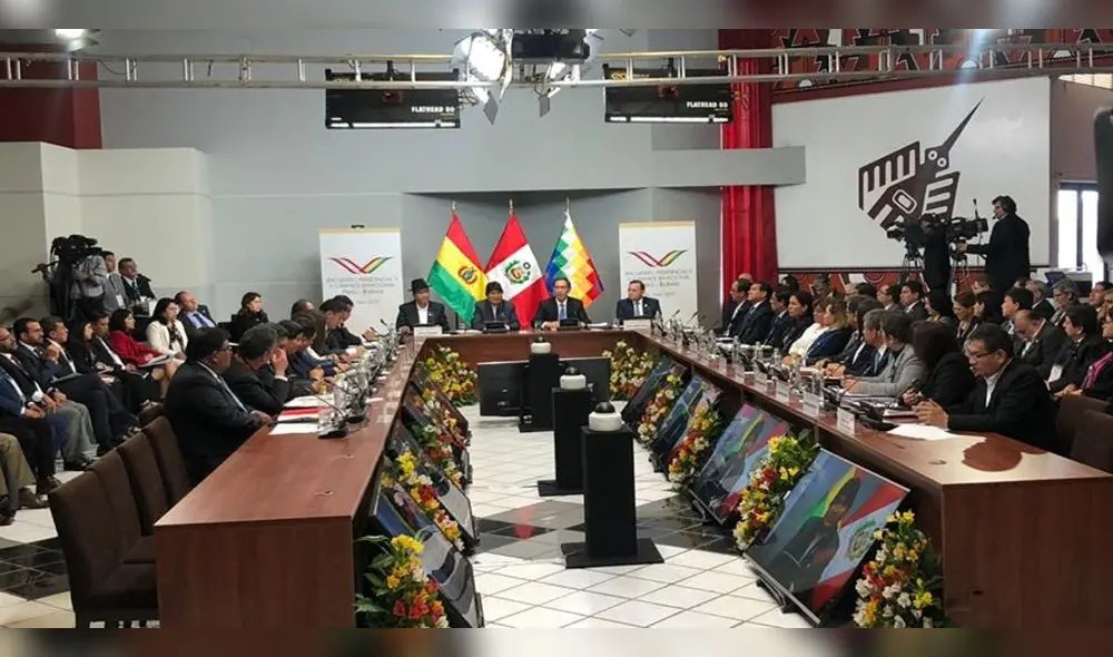 Encuentre entre mandatarios de Perú y Bolivia se realiza en la región de Moquegua. foto: La República Encuentre entre mandatarios de Perú y Bolivia se realiza en la región de Moquegua. foto: La República