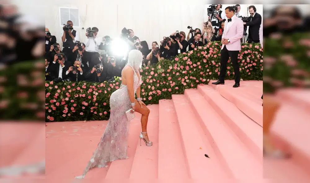 Jennifer Lopez opacó a su novio Alex Rodríguez en la Met Gala 2019 