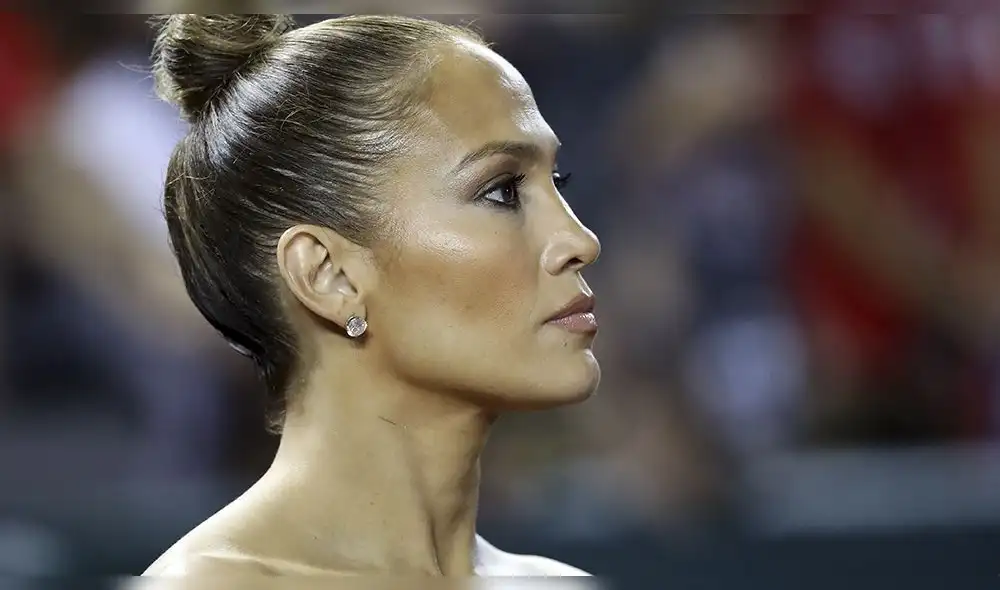 Leonardo DiCaprio, Anitta, JLo y otras celebridades se suman al #PrayforAmazonas