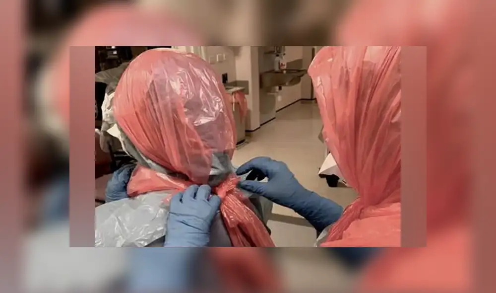 Con bolsas de basura y delantales de plástico, buscan reemplazan las medidas de protección. (Foto: La Nación) Con bolsas de basura y delantales de plástico, buscan reemplazan las medidas de protección. (Foto: La Nación)