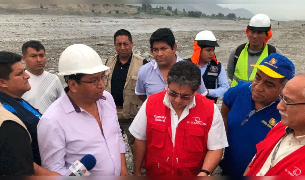 Contralor defiende ley que excluye al Congreso de mayor fiscalización