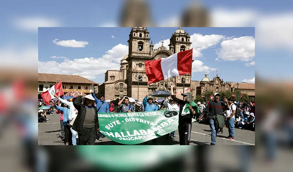 OTROS TIEMPOS. Los maestros no tuvieron éxito con la convocatoria de su protesta. En la mayoría de colegios, las tareas educativas se desarrollaron con normalidad.