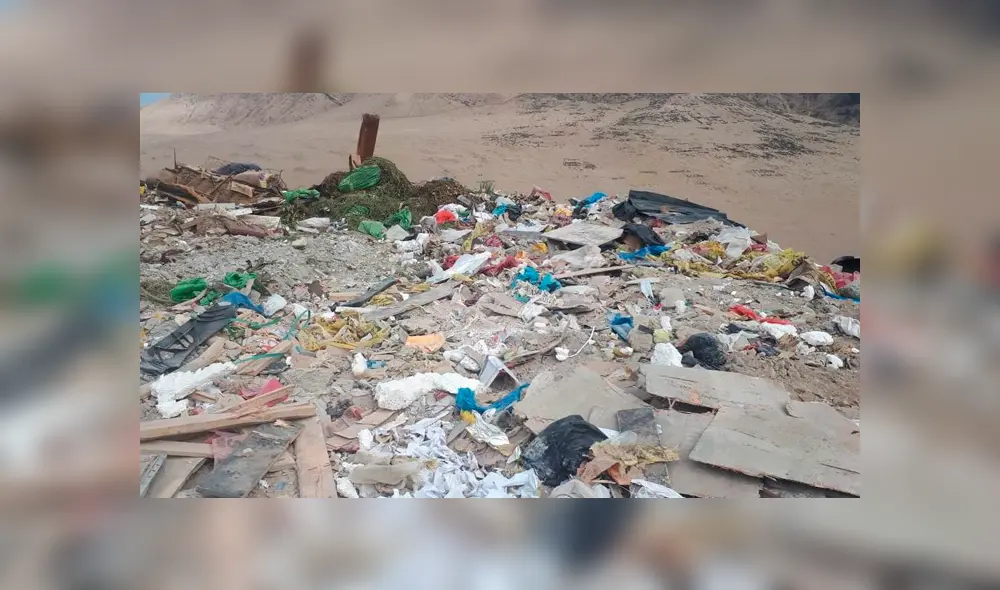 Fiscalía Ambiental verifica contaminación en playa La Chira [FOTOS]