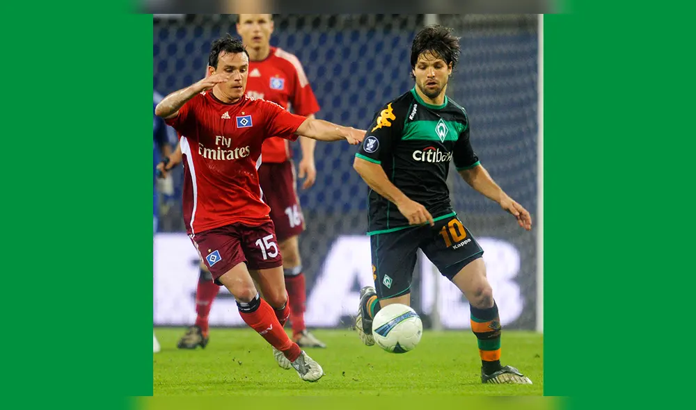 Claudio Pizarro recibió elogios de Diego, excompañero en Werder Bremen. Foto: AFP