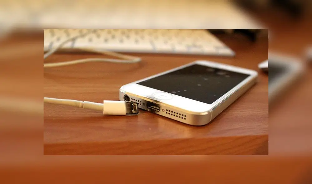 Smartphone: Descubre el peligro de usar cargadores falsos en tu teléfono [VIDEO]