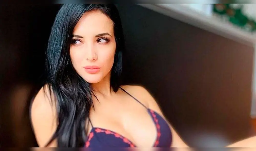 El delantero de la Selección peruana ha ganado fama en la farándula local.