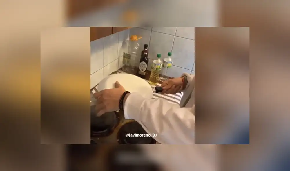 A través de Facebook se hizo viral el terrible fail que cometió un joven que estaba cocinando por primera vez.