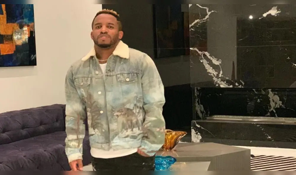 Thamara Gómez afirma que también pasó la noche junto a Jefferson Farfán Thamara Gómez afirma que también pasó la noche junto a Jefferson Farfán