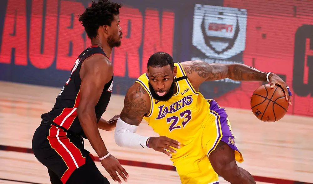 Los Angeles Lakers vencieron 116 a 98 a Miami Heat en el primer partido de las Finales de la NBA. Foto: EFE Los Angeles Lakers vencieron 116 a 98 a Miami Heat en el primer partido de las Finales de la NBA. Foto: EFE