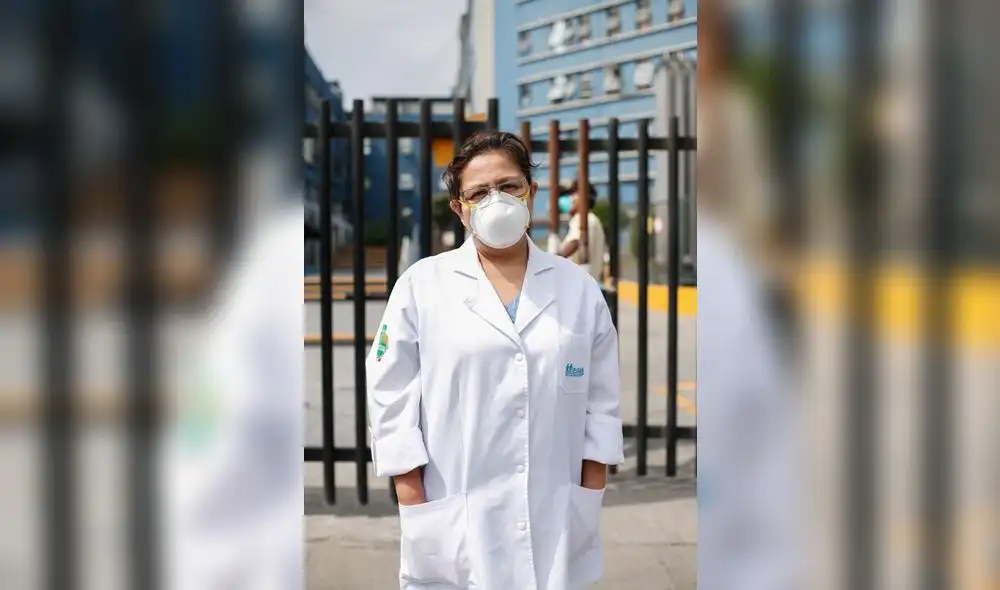 La doctora Rosa Luz López, intensivista del hospital Guillermo Almenara. Crédito: Antonio Melgarejo