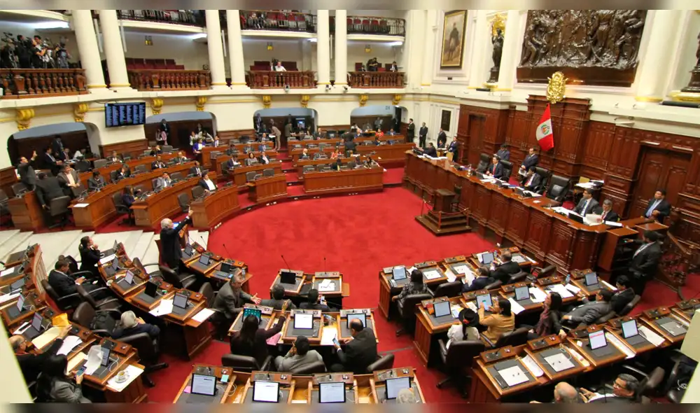 Pleno del Congreso sesionará este lunes 22 de julio por reforma política y Chávarry Pleno del Congreso sesionará este lunes 22 de julio por reforma política y Chávarry