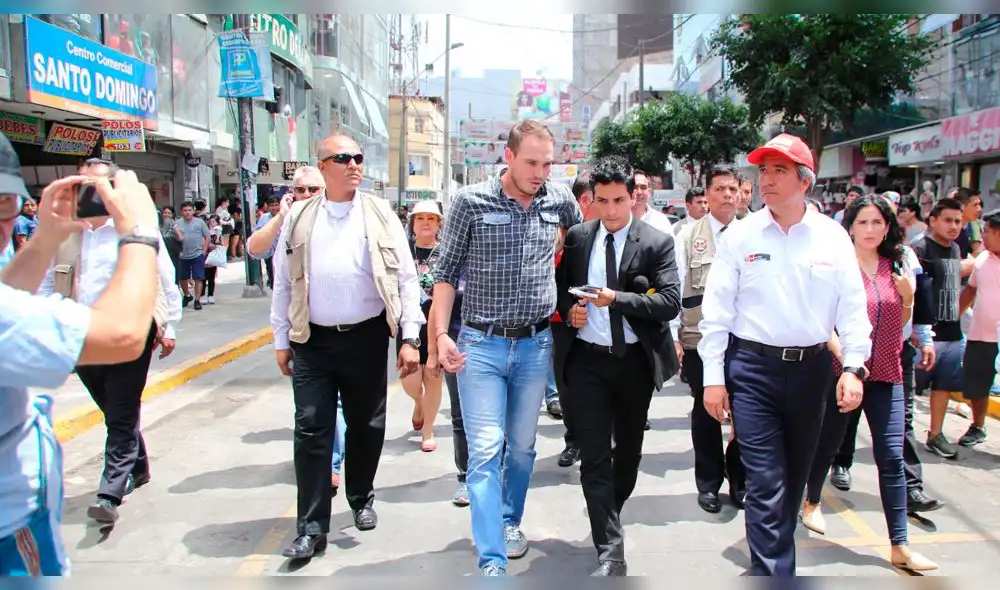 George Forsyth reta a Rosana Cueva con curioso mensaje