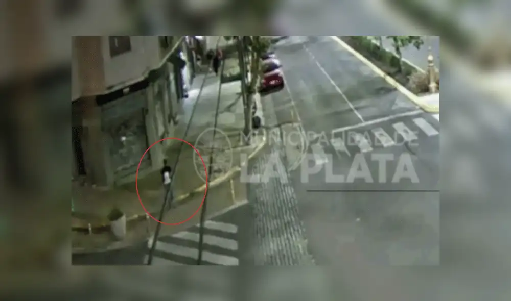 Cuidador de carros abusó sexualmente de una mujer en un contenedor de basura 