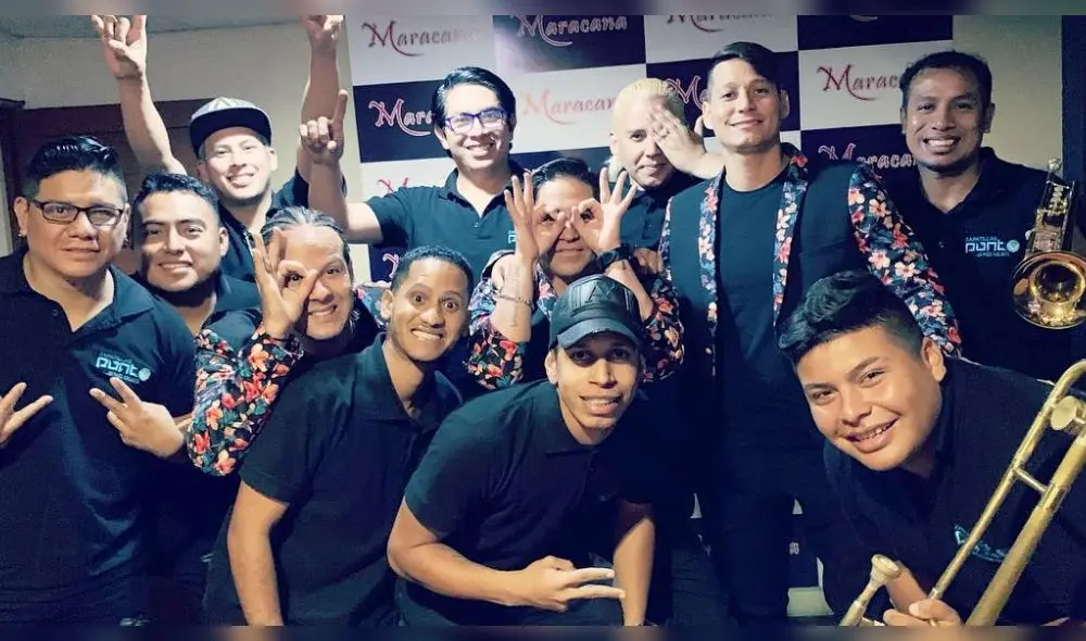 Fans enloquecen por reencuentro de Skándalo en concierto de Maricarmen Marín