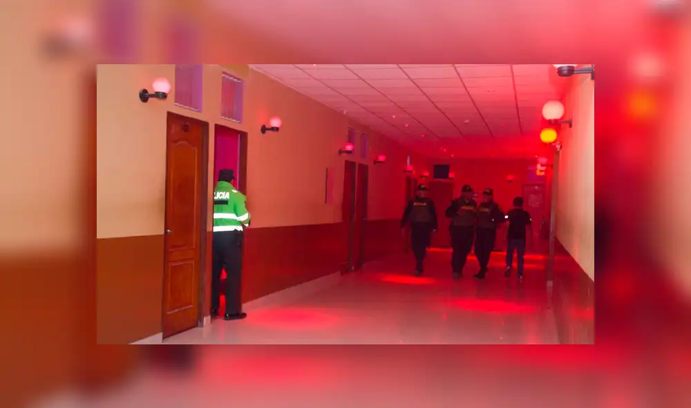 Puente Piedra: Clausuran más de una docena de bares y prostíbulos