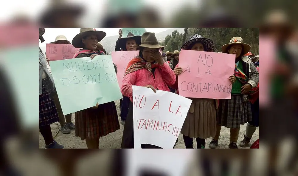 EN SUS TRECE. Comuneros no desbloquean corredor minero.