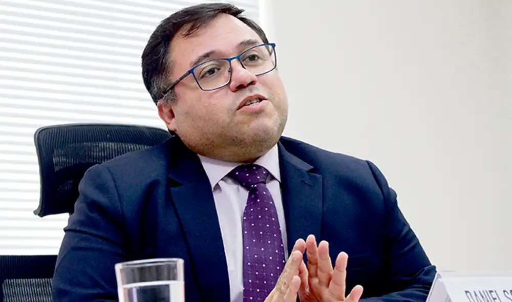 Versión. Según Soria, la Procuraduría no recibe instrucciones de una entidad gubernamental superior. "La ley nos garantiza autonomía funcional", aseguró. (Foto: Virgilio Grajeda) Versión. Según Soria, la Procuraduría no recibe instrucciones de una entidad gubernamental superior. "La ley nos garantiza autonomía funcional", aseguró. (Foto: Virgilio Grajeda)