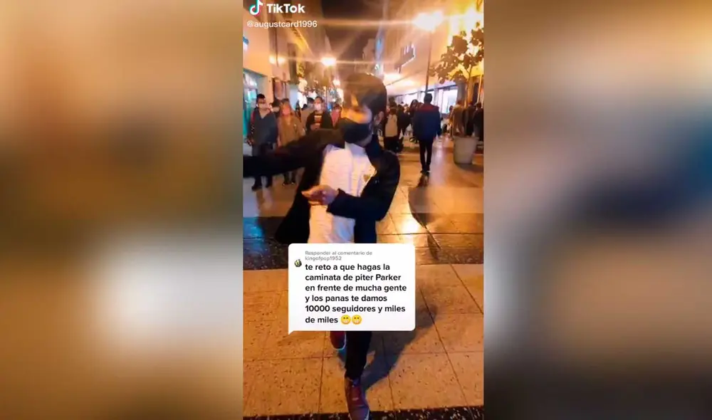 Desliza las imágenes para ver el peculiar baile que protagonizó este joven peruano en pleno Centro de Lima. Foto: captura de TikTok/August card