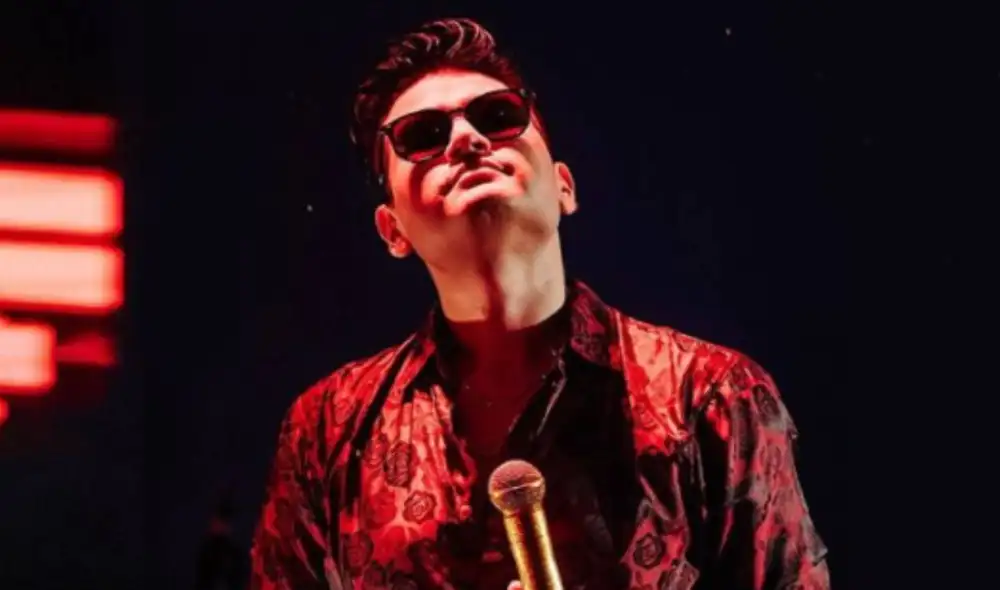 Deyvis Orosco “Trabajo con los pies bien pegados en la tierra y jamás olvido al muchacho que salió de su barrio” Deyvis Orosco “Trabajo con los pies bien pegados en la tierra y jamás olvido al muchacho que salió de su barrio”