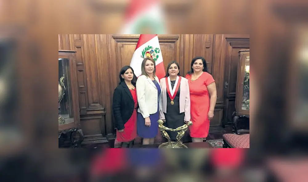 Karina Beteta: Hermana de la fujimorista contrató con el Estado por más de 50 mil soles Karina Beteta: Hermana de la fujimorista contrató con el Estado por más de 50 mil soles