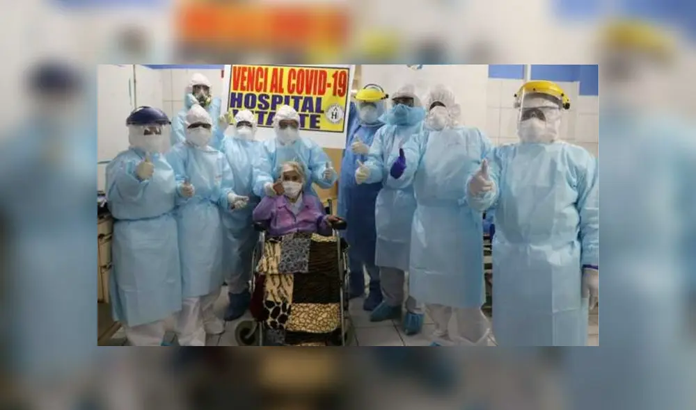 Personal de salud despidió a doña Teófila en medio de aplausos. (Foto: Minsa) Personal de salud despidió a doña Teófila en medio de aplausos. (Foto: Minsa)